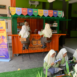 Kedai Literasi